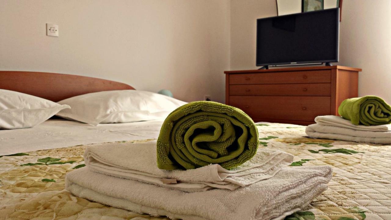 Apartmani Anda Trogir Bagian luar foto